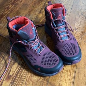 Vasque breeze LT GTX hiking backpacking boot